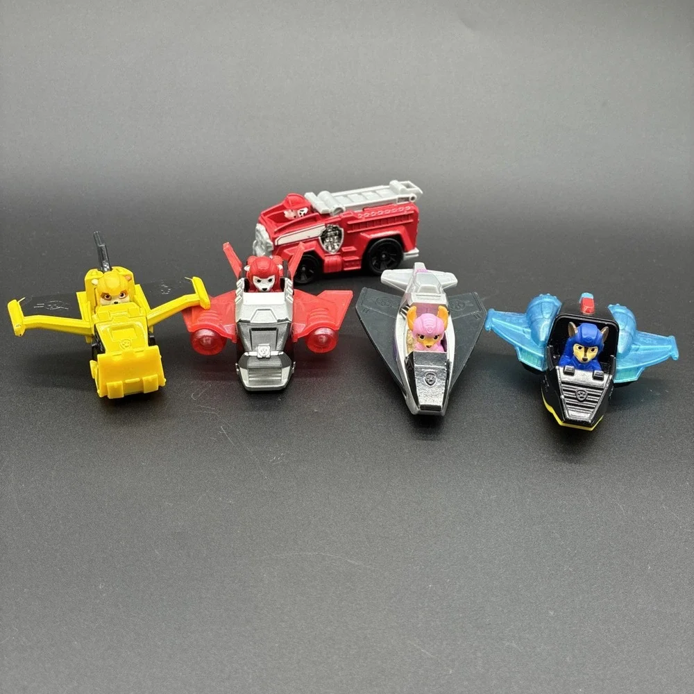 Paw Patrol True Metal Jet to the Rescue Diecast Lot 5 Sweetie Skye Fire Truck